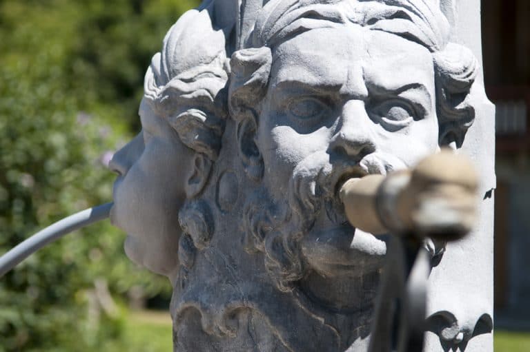 Fontaine des tailleurs de pierre à Samoëns