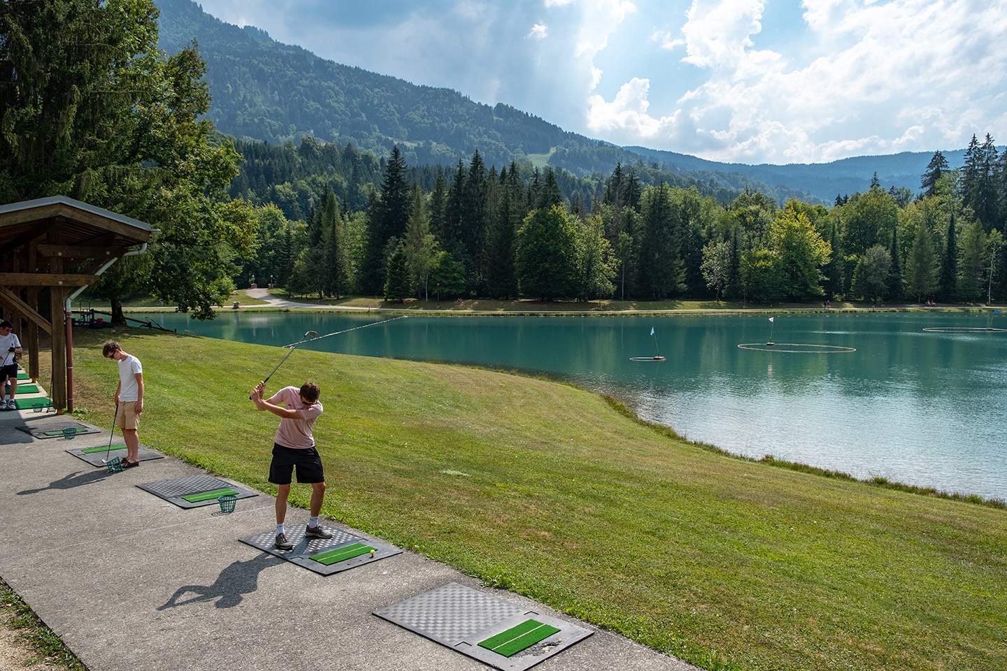 La base de loisirs des lacs aux Dames à Samoëns