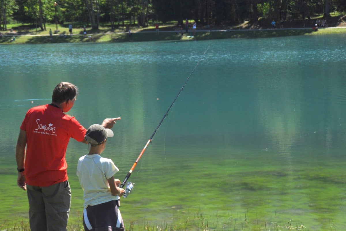 Pêche au lac aux dames