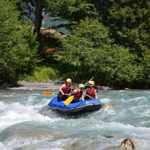 giffre - sport - eau - été - raft